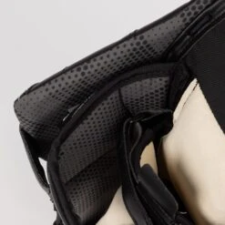 Bauer GSX Junior Goalie Blocker S23 25 Bauer GSX Junior Goalie Blocker S23 -Bauer bauer blockers bauer gsx junior goalie blocker s23 30444742967362