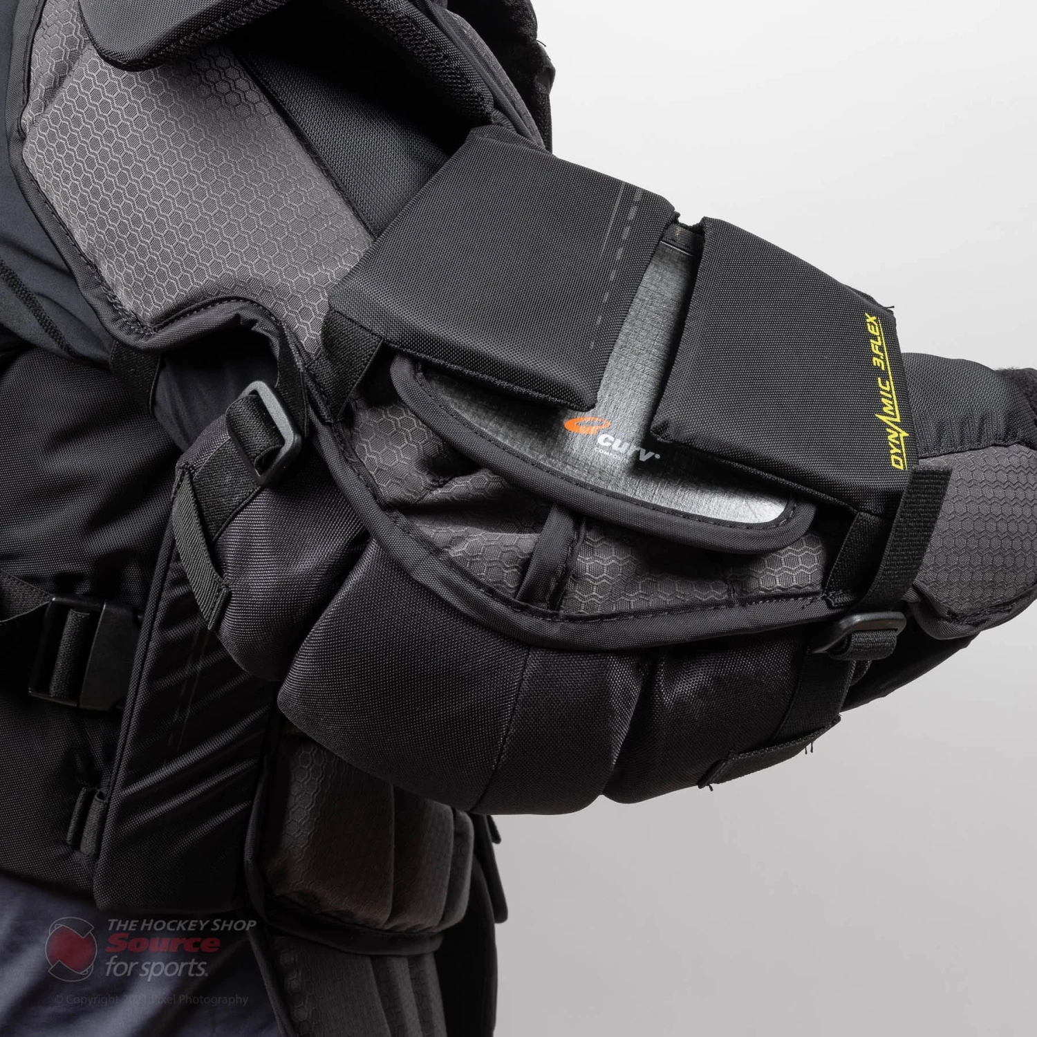 Bauer Vapor HyperLite Senior Chest & Arm Protector - Black 10 Bauer Vapor HyperLite Senior Chest & Arm Protector - Black - Image 10