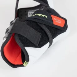 Bauer Vapor Hyperlite Senior Hockey Elbow Pads 28 Bauer Vapor Hyperlite Senior Hockey Elbow Pads -Bauer bauer elbow pads bauer vapor hyperlite senior hockey elbow pads 29084621504578