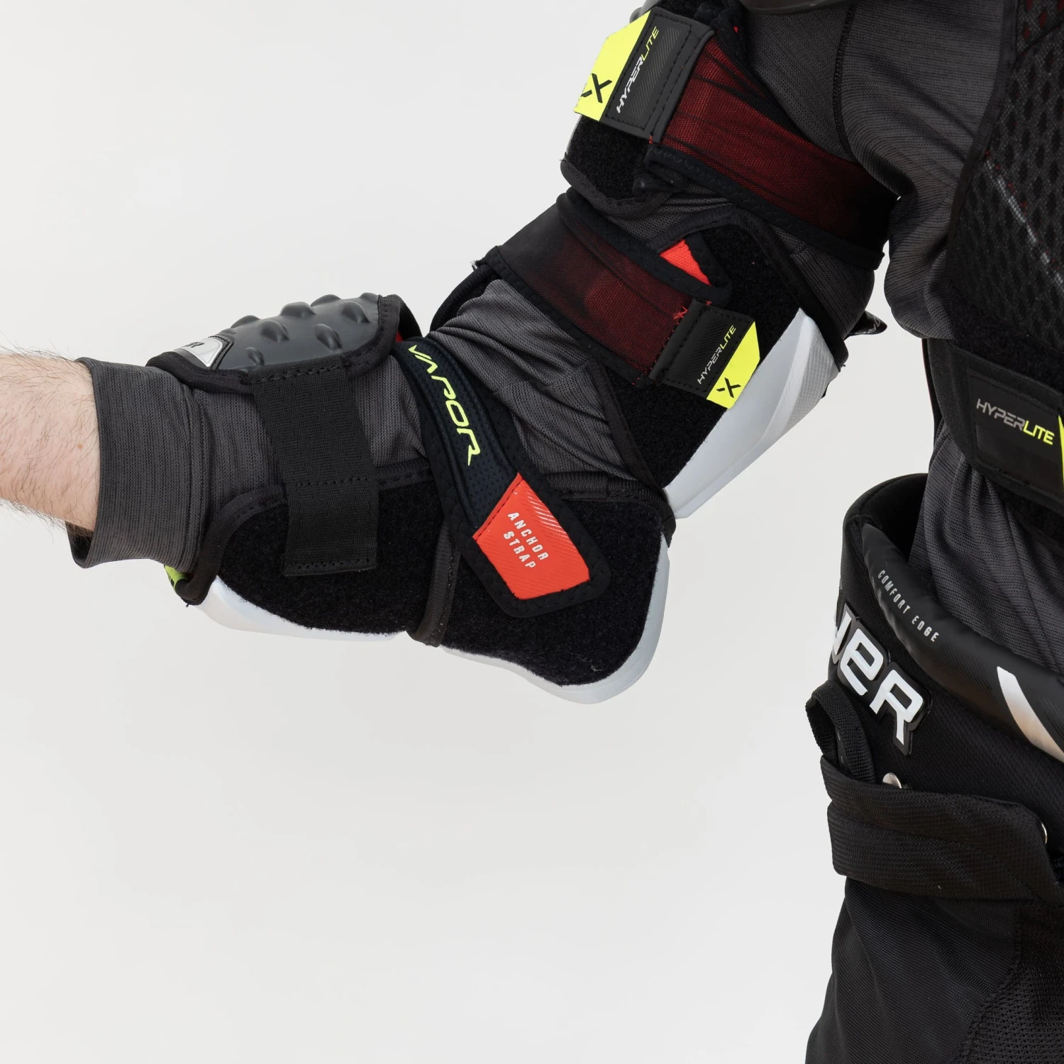 Bauer Vapor Hyperlite Senior Hockey Elbow Pads 4 Bauer Vapor Hyperlite Senior Hockey Elbow Pads - Image 4