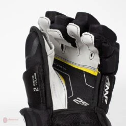 Bauer Supreme 2S Junior Hockey Gloves -Bauer bauer gloves bauer supreme 2s junior hockey gloves 30410948378690