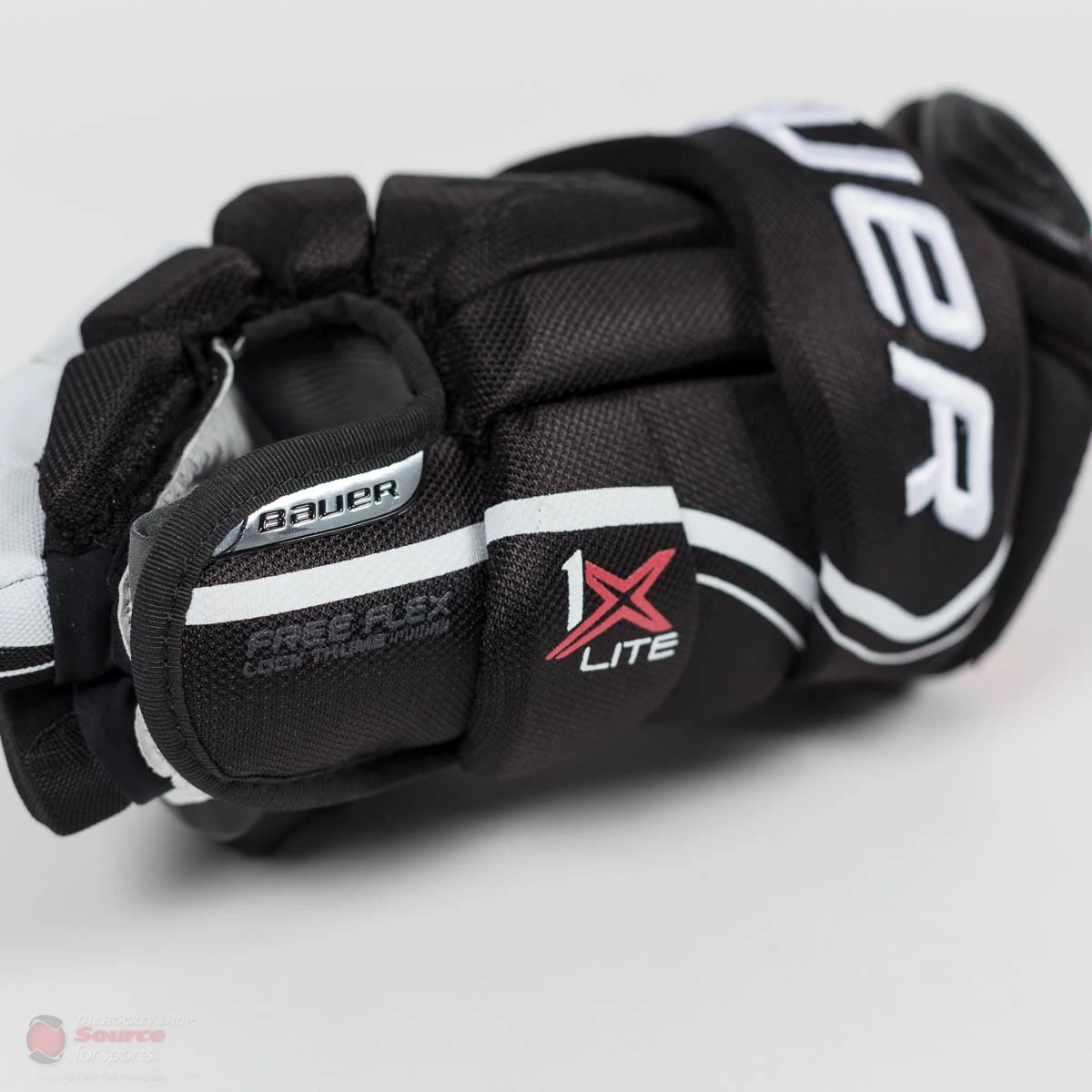 Bauer Vapor 1X Lite Senior Hockey Gloves 2 Bauer Vapor 1X Lite Senior Hockey Gloves - Image 2