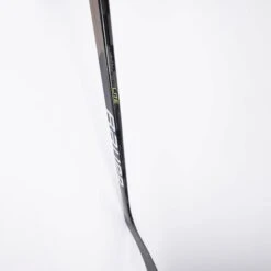 Bauer Vapor HyperLite Junior Hockey Stick - 50 Flex -Bauer bauer hockey sticks bauer vapor hyperlite junior hockey stick 50 flex 28796991340610