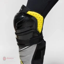 Bauer Supreme Matrix Senior Hockey Shin Guards (2021) -Bauer bauer shin guards bauer supreme matrix senior hockey shin guards 28174699102274