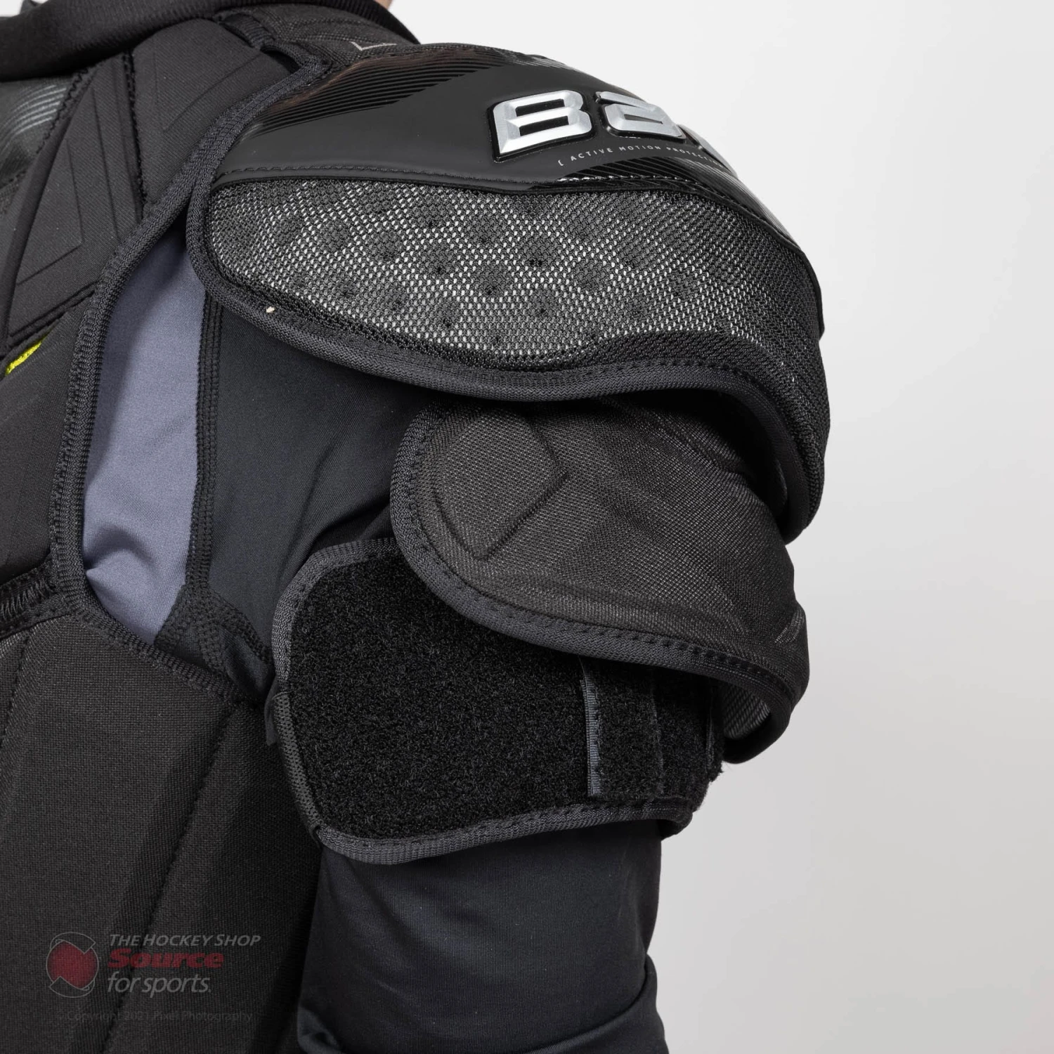 Bauer Supreme 3S Pro Senior Hockey Shoulder Pads 9 Bauer Supreme 3S Pro Senior Hockey Shoulder Pads - Image 9