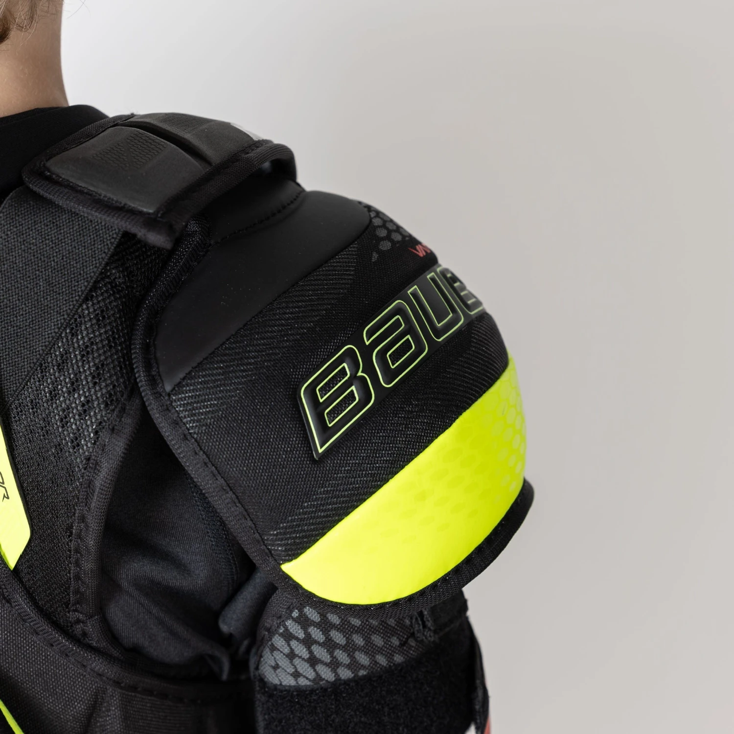 Bauer Vapor 3X Pro Junior Hockey Shoulder Pads 10 Bauer Vapor 3X Pro Junior Hockey Shoulder Pads - Image 10