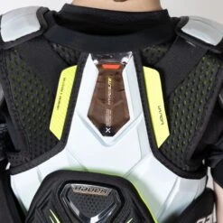 Bauer Vapor Hyperlite Junior Hockey Shoulder Pads -Bauer bauer shoulder pads bauer vapor hyperlite junior hockey shoulder pads 29086236737602
