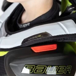 Bauer Vapor Hyperlite Junior Hockey Shoulder Pads -Bauer bauer shoulder pads bauer vapor hyperlite junior hockey shoulder pads 29086236868674