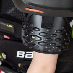 Bauer Vapor Hyperlite Junior Hockey Shoulder Pads -Bauer bauer shoulder pads bauer vapor hyperlite junior hockey shoulder pads 29086237098050